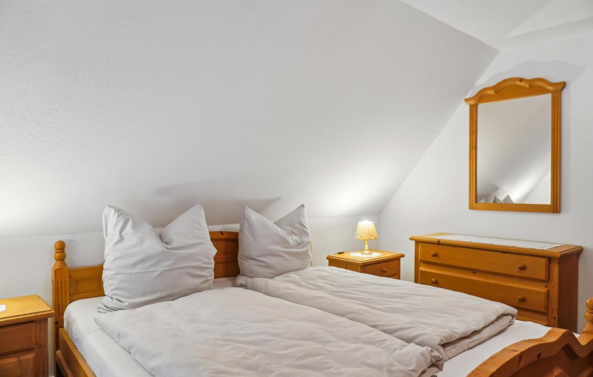 2 Bedroom Lovely Apartment In Dagebüll Esterno foto
